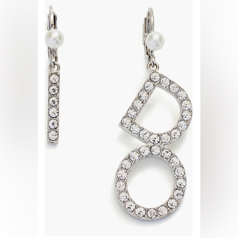 Kleinfeld Wedding Bridal Earrings “I Do” Silver
New in package